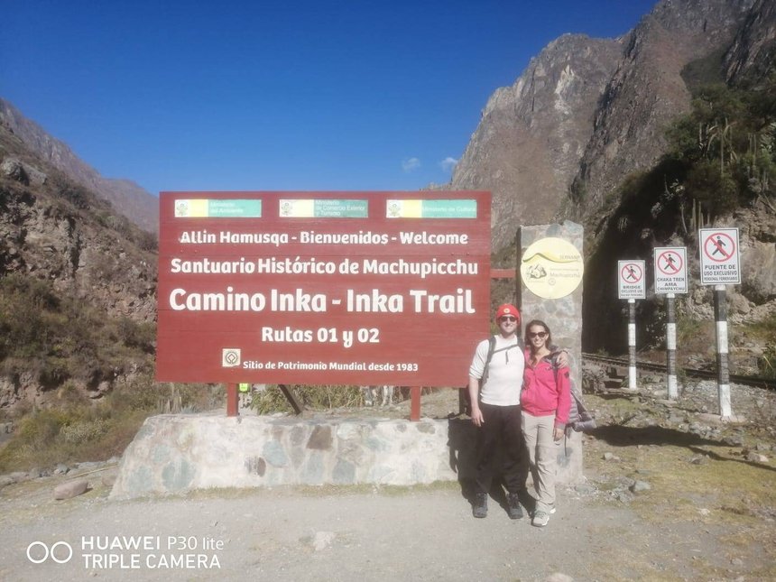 cassic inca trail hikking to Machupicchu