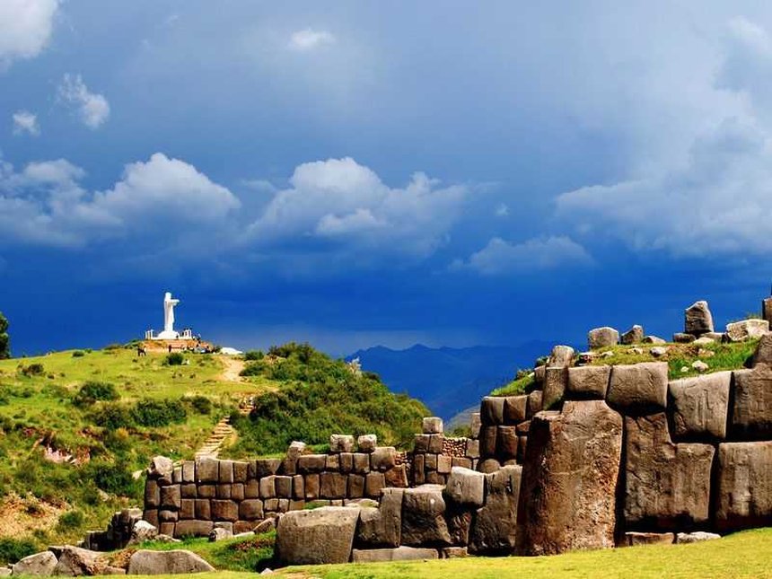 sacsayhuaman